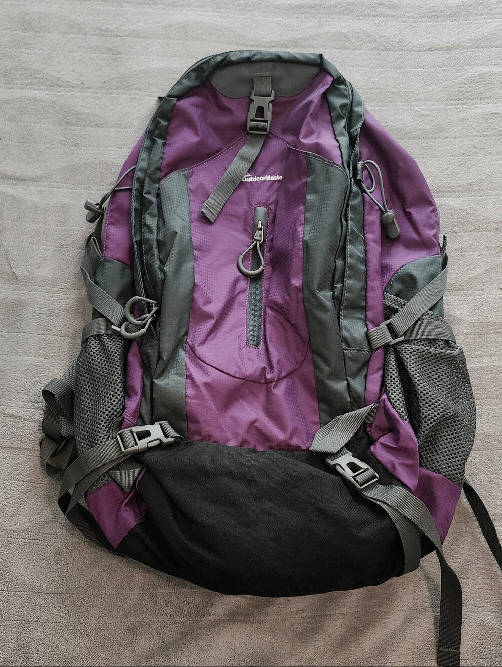 OutdoorMaster Hiking Travel Backpack 45L - w/Waterproof Cover - Purple - Picture 6 of 8